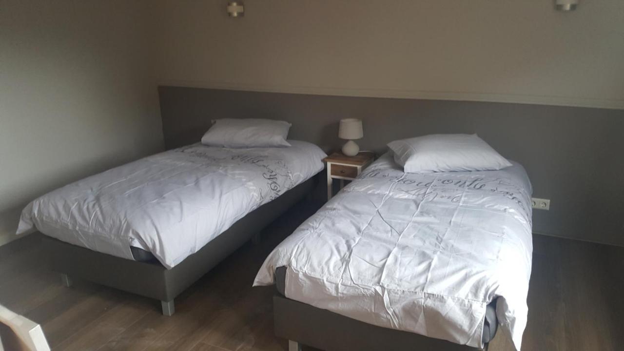Het Zwanennest Bed & Breakfast Den Ilp Exterior photo